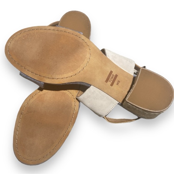 NWOT - TOMS | Poppy Chambray Block Heel Sandal | Birch & Blue | Size 9 - Picture 11 of 14